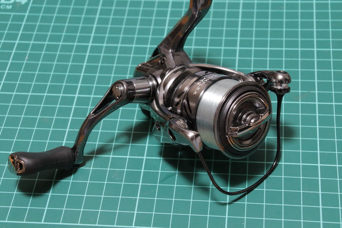 カテゴリ SHIMANO c2000 F4の通販 by ro666ck's shop｜シマノなら