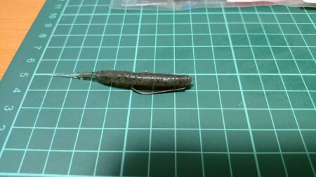 ディッシュワームのフックセット
使用フック:ハヤブサDASオフセット#2